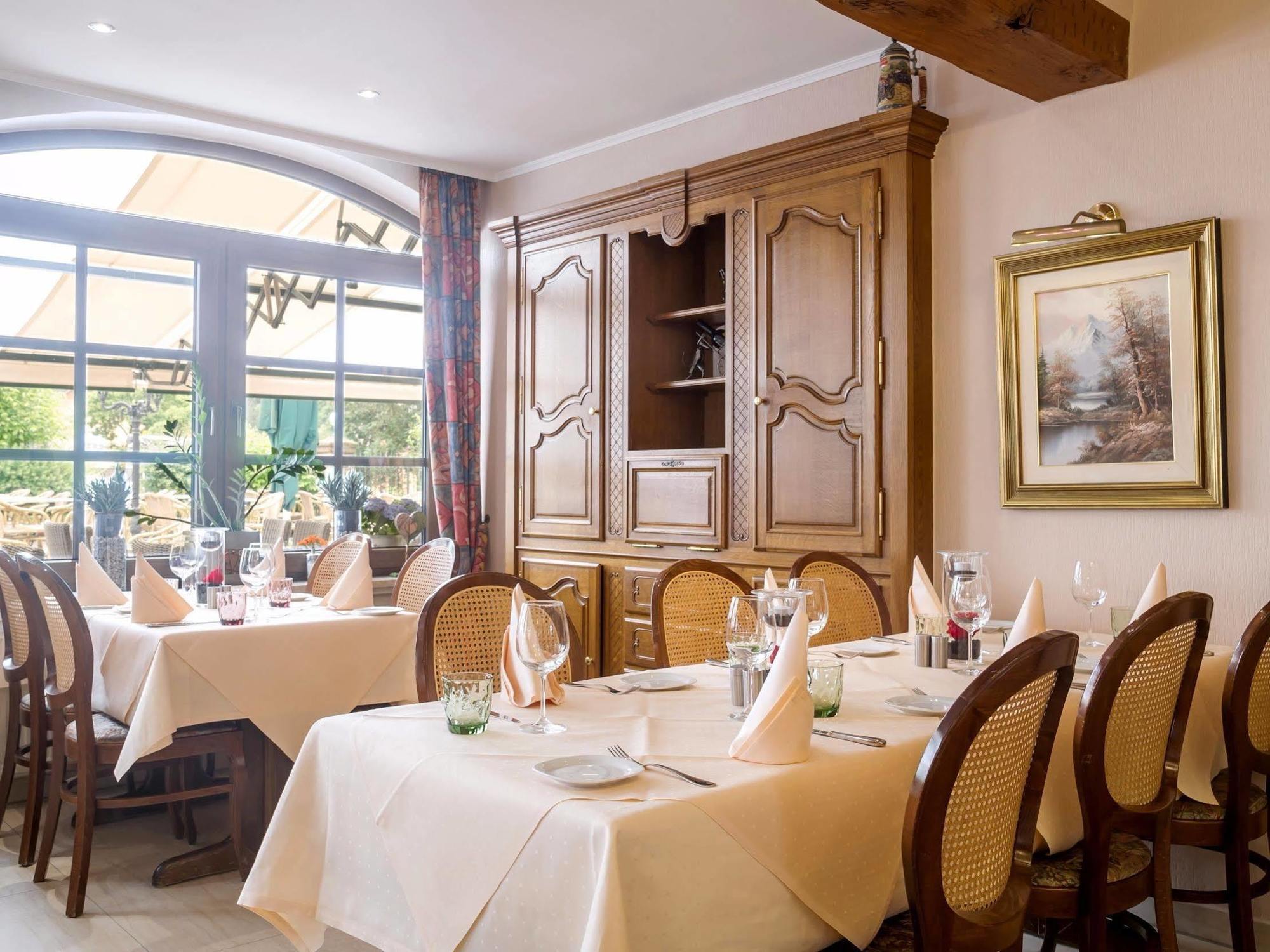 Logis Hotel-Restaurant Petry Vianden Dış mekan fotoğraf